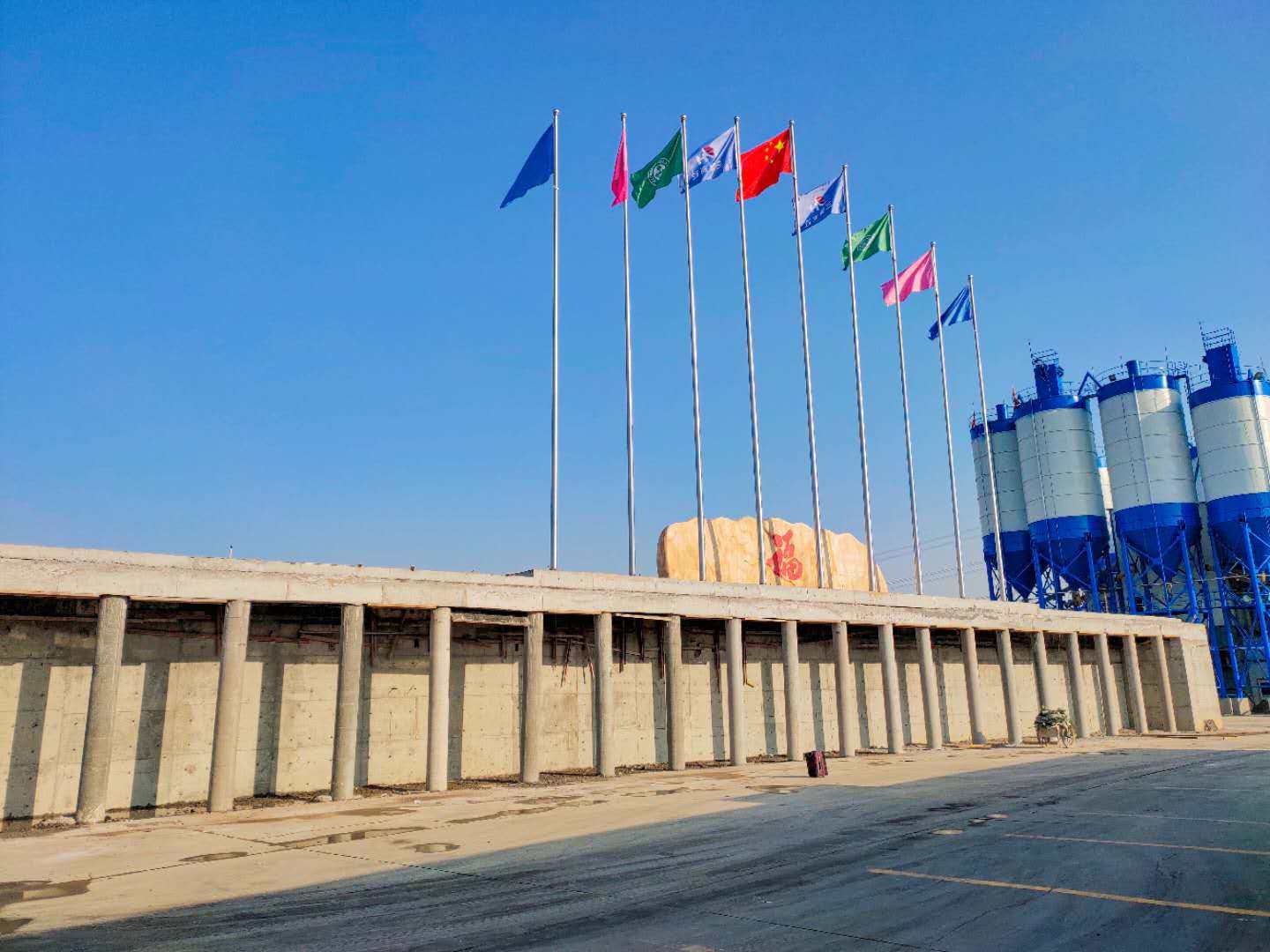 户外不锈钢旗杆室内学校锥形电动手摇升降9米12米 旗杆 旗扦摇把