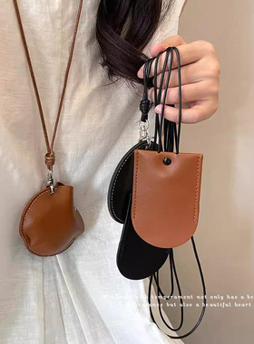 挂脖磁吸多功能皮革眼镜夹毛衣项链女款耳机收纳挂绳脖子挂链配饰