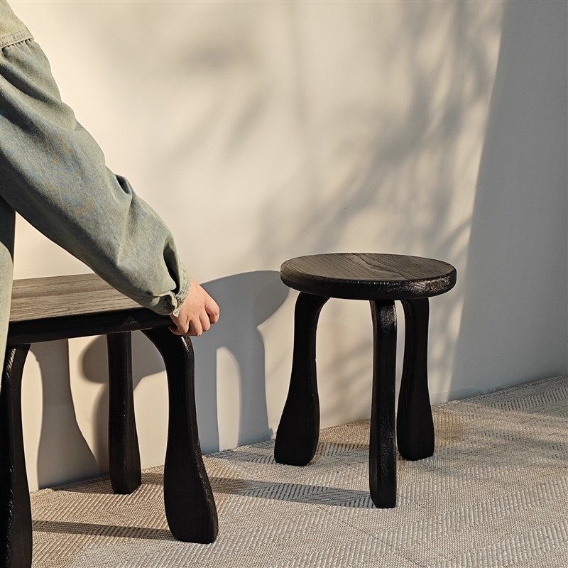 卧室实木梳妆凳子中古风轻奢化妆凳家用餐边坐凳茶几凳阳台花架凳