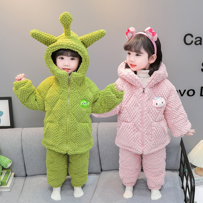 女童加绒睡衣冬季珊瑚绒女孩宝宝加厚保暖冬款儿童三层夹棉家居服