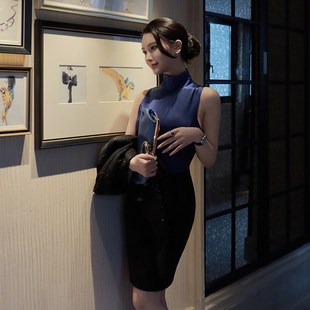 孙智惠鸢尾花高级感电光蓝色拼接收腰包臀裙无袖高领连衣裙