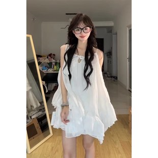 小个子穿搭一整套女夏季海边度假不规则吊带上衣蓬蓬短裙两件套装