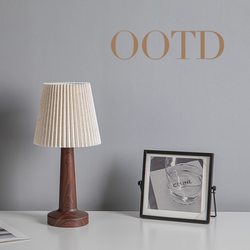 中古复古北欧简约现代美式装饰氛围百褶台灯卧室喂奶温馨小夜灯