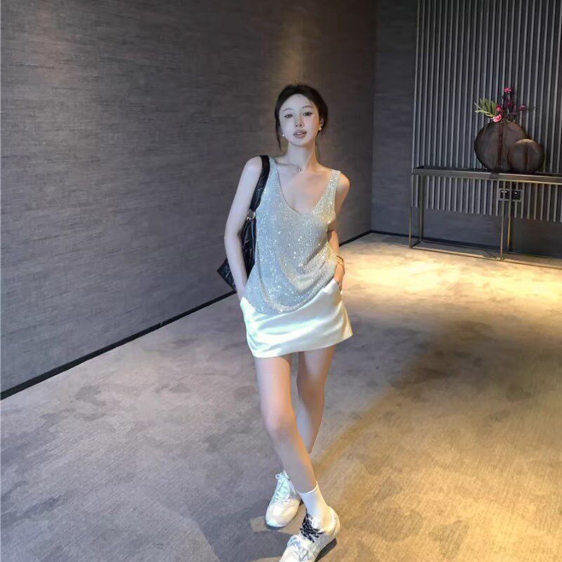 辣妹套装女夏季新款法式V领气质背心上衣半身短裙夏装搭配一整套