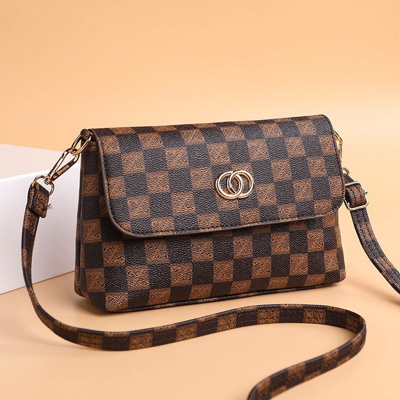 包包女2024新款中年妈妈斜挎包时尚百搭单肩包大容量手机零钱包包,箱包皮具/热销女包/男包,小方包,淘宝优惠券,粉丝福利购,淘宝优惠卷