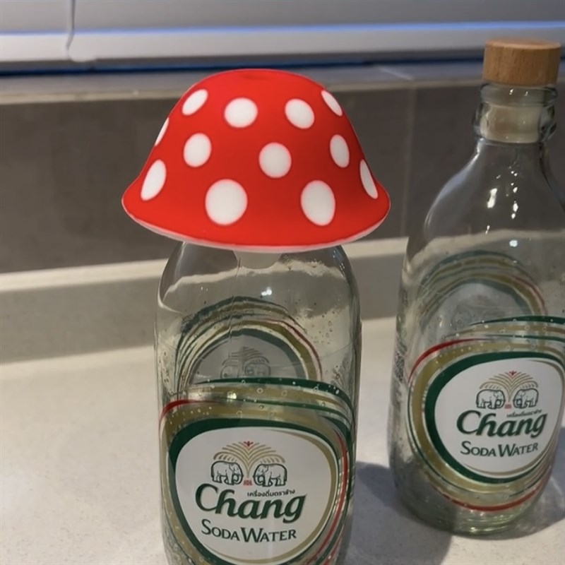 蘑菇硅胶漏斗迷你家用可折叠食品级酒瓶塞大口径灌酒倒油打酒器图片