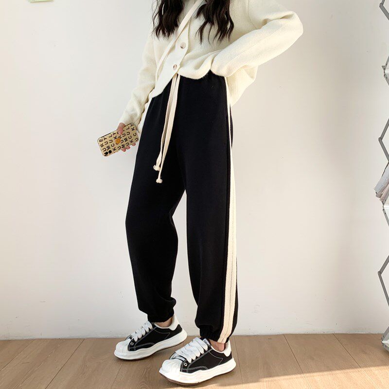 运动裤女秋冬2023新款大码宽松胖mm显瘦加绒加厚休闲束脚哈伦卫裤