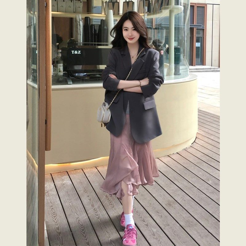 小西装外套女2024新款春秋宽松休闲阔版高级感灰色小个子气质西服,女装/女士精品,西装,淘宝优惠券,粉丝福利购,淘宝优惠卷