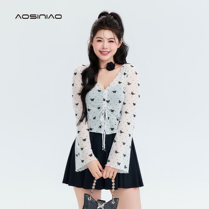 大码泳衣胖mm女款2025新款绝美海边度假游泳衣长袖防W晒保守泳装