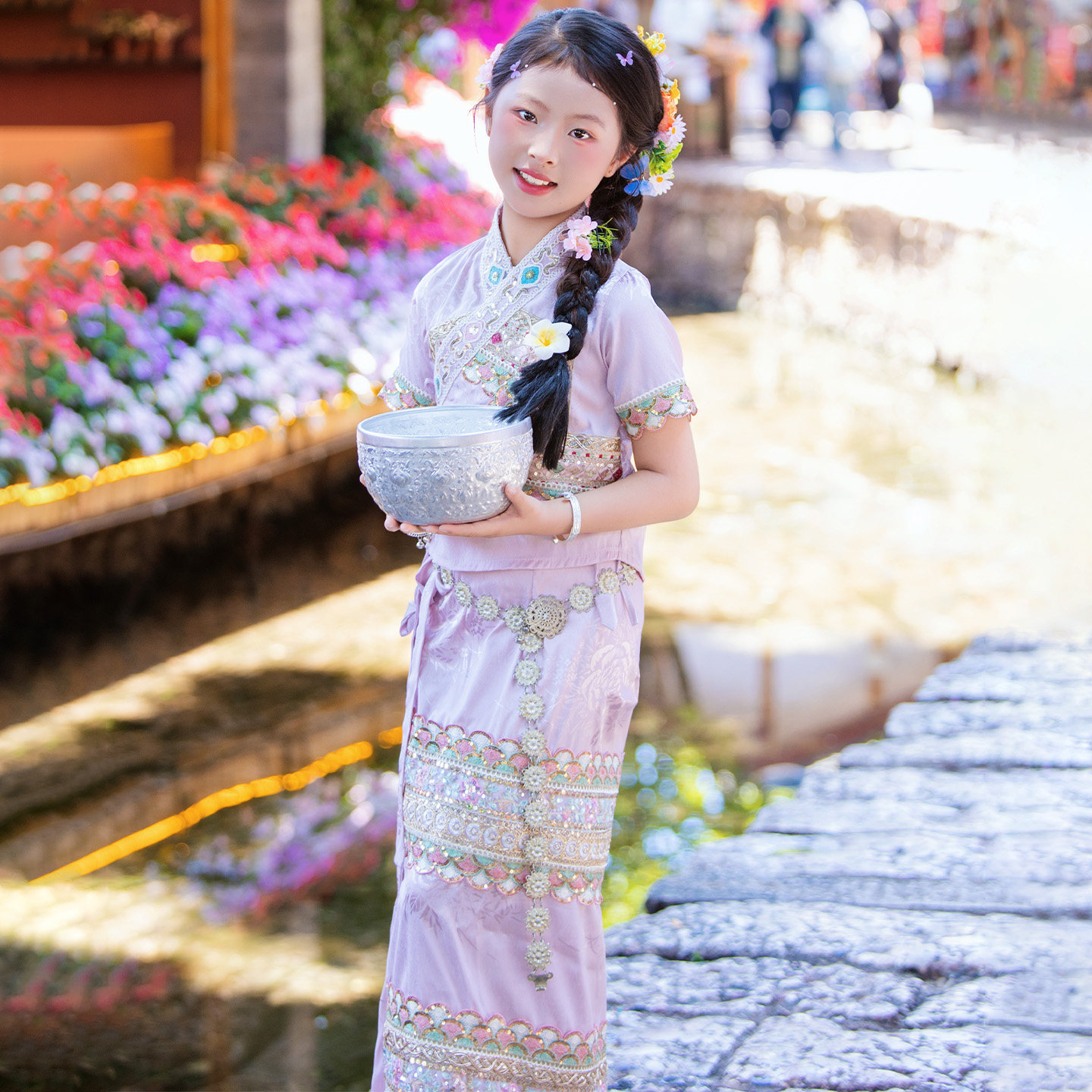 六一傣族女童服装儿童少数民族服装苗族表演服小女孩泰国风演出服