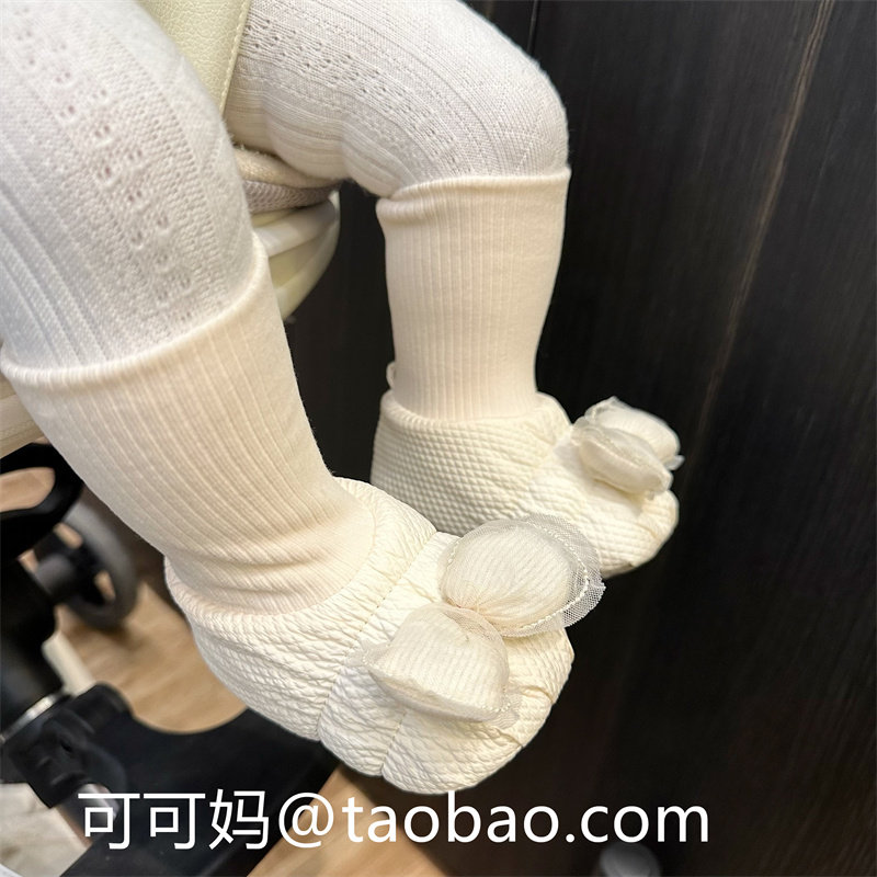 秋冬新生婴儿0-1岁女宝宝软底B加厚鞋袜一体不掉跟加绒护脚学步鞋