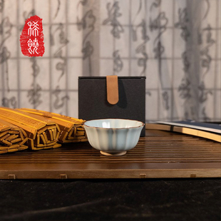 稀饶分子料理级稀土健康科技茶具-海棠 天青色汝窑主人杯品茗杯