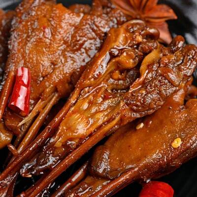 香辣鸭头麻辣盐水熟食卤味小吃辣味五香食品下酒菜休闲零食即食