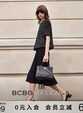 BCBG夏季简约通勤亮丝花呢百搭黑色箱型小香风圆领短袖女外套上衣