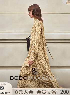 BCBG夏季万千裙装悬阶建筑几何感飘带领LOGO印花裙连衣裙长款