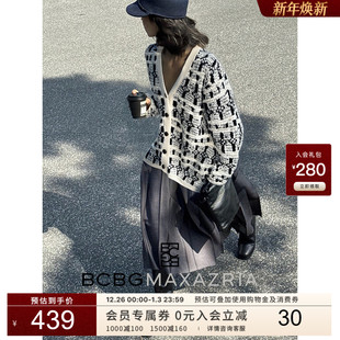 四叶草提花针织上衣外套女 流行百搭慵懒风经典 BCBG25秋冬新款 时尚