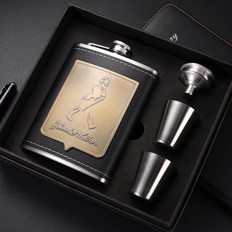 新品不锈钢酒壶礼盒套装 户外便携式俄罗斯扁小酒瓶半斤酒壶7盎司