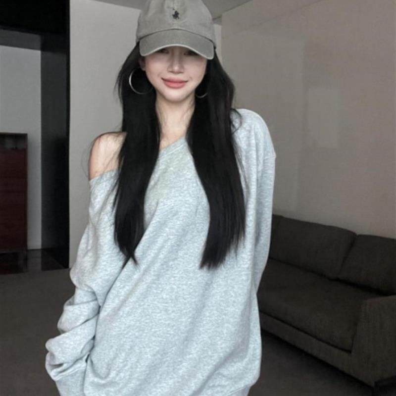 新品大码女装微胖MM美式复古斜领卫衣早秋设计感小众露肩中长款上