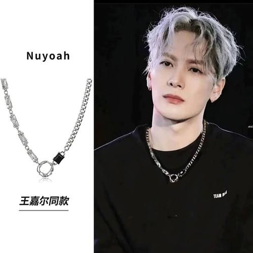 项链男高级感痞帅小众潮牌毛衣链男生女简约百搭嘻哈钛钢男款配饰