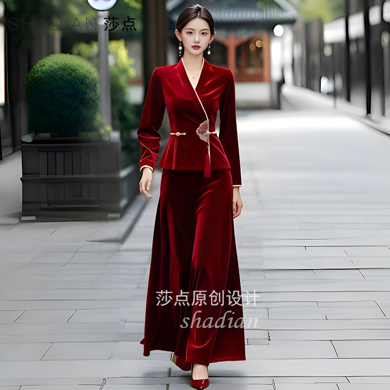 秋季新款两件套裙装酒红色金丝绒套装长裙新中式国风喜妈妈婚宴装