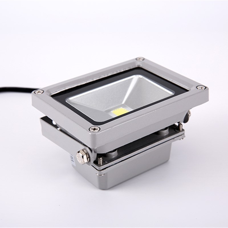 LED投光灯10W防水户外灯室外灯泛光灯广告灯20W30W50W100W投射灯