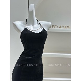 设计感不对称吊带裙黑色钻链连衣裙高端礼服轻奢小众party小礼裙