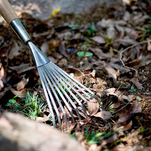 花小白家用木柄不锈钢园艺工具花园种植工具耙子锄头带刻度窄铲