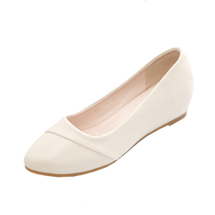 坡跟单鞋a女2023新款春秋百搭上班女鞋夏款妈妈鞋子软皮软底豆豆