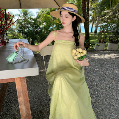 新款法式自然纹理吊带连衣裙女夏日青绿色大摆连衣裙