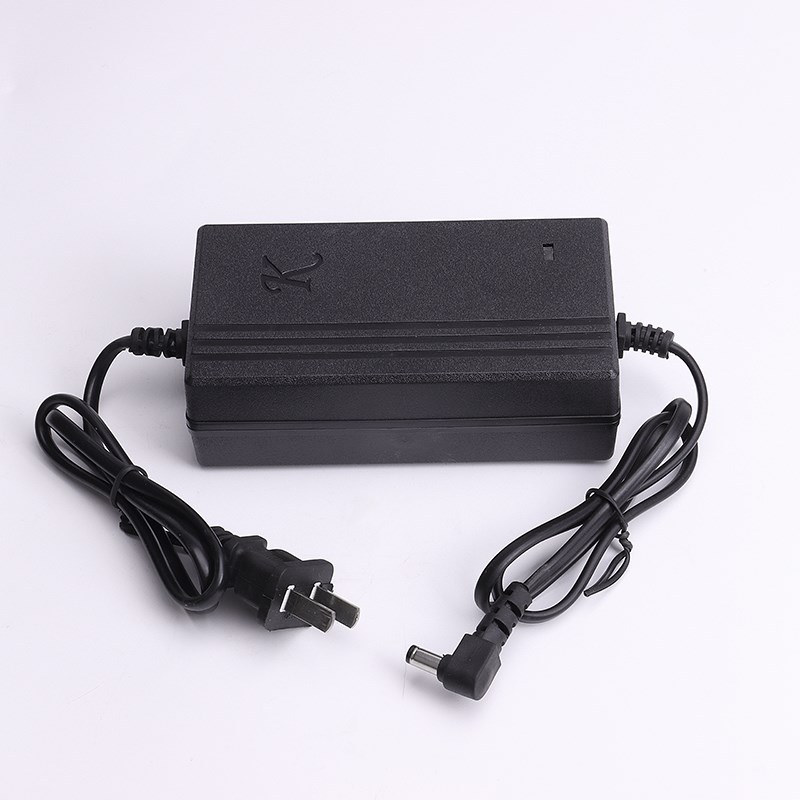 牧田款电池充电器36V锂电池充电器gk9缝包机充电器