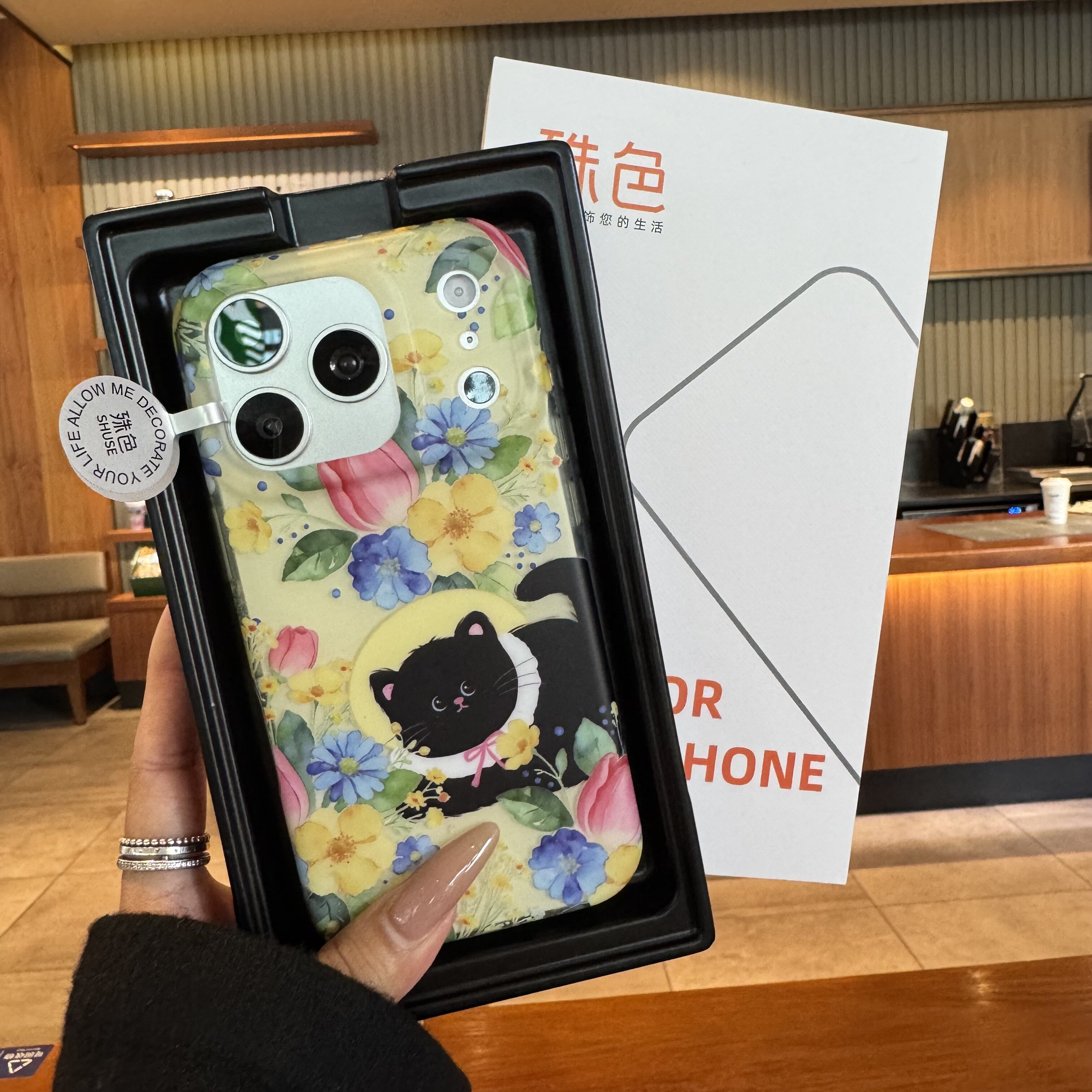 【殊色】彩绘猫咪适用于苹果17promax系列iPhone16PRO手机壳2026年新款15专用14超级好看女款高级感小众奢华