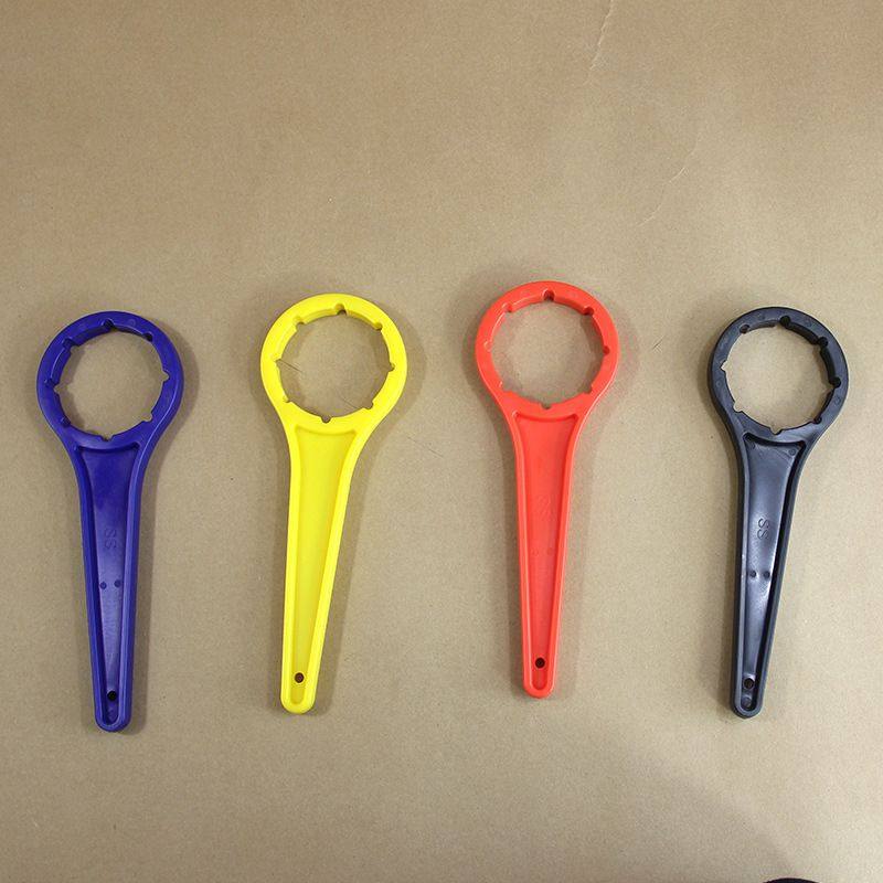 现货25升20kg10L5公斤堆码桶拧盖器 黄黑红蓝色30公斤桶封盖工具