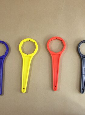 现货25升20kg10L5公斤堆码桶拧盖器 黄黑红蓝色30公斤桶封盖工具