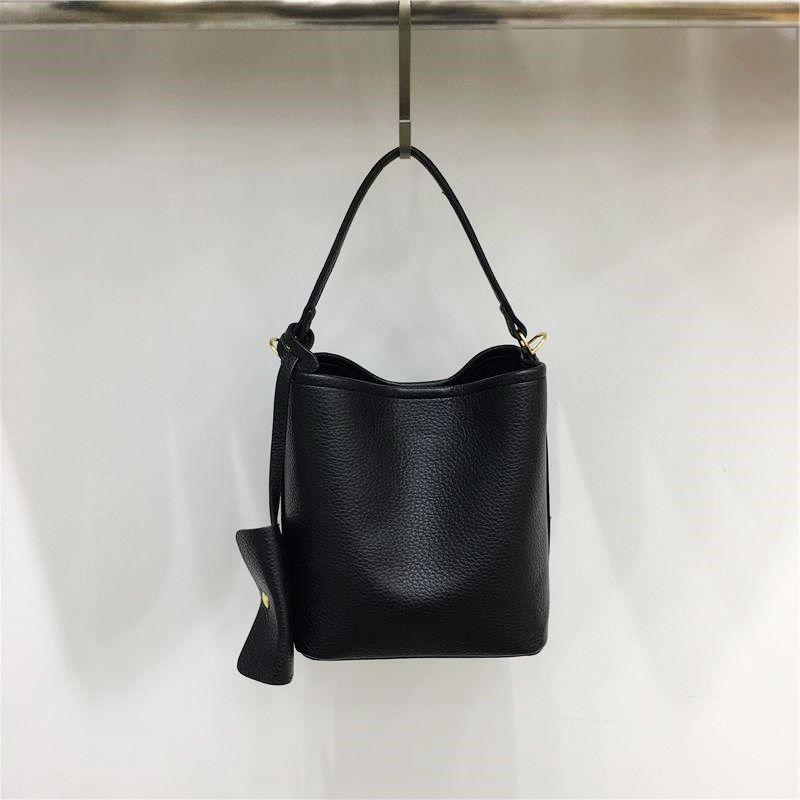 小脏柜 新款高i级感简约荔枝纹软皮手提百搭通勤水桶包配斜挎小包,箱包皮具/热销女包/男包,水桶包,淘宝优惠券,粉丝福利购,淘宝优惠卷