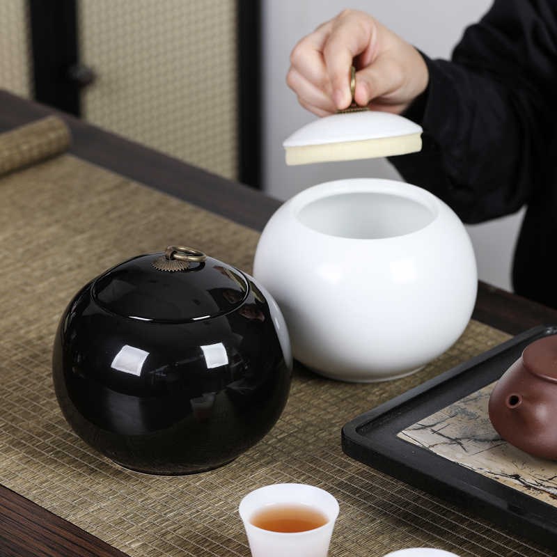 茶叶罐陶瓷密封罐大号黑白圆形醒茶普洱白茶存储茶罐防Z潮绿茶红