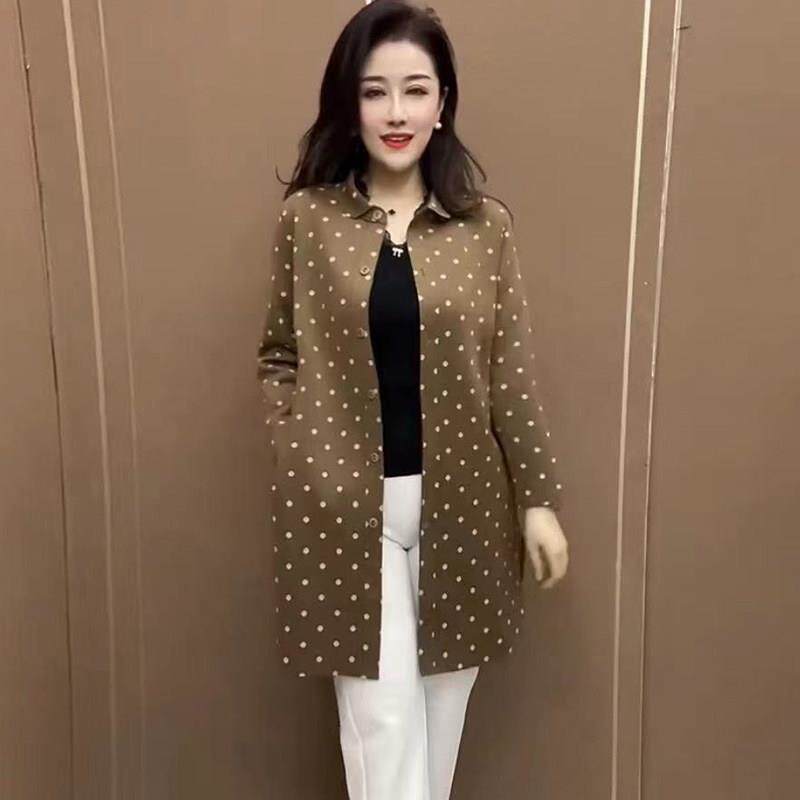 新品2026春秋休闲大码格子衬衫中老年妈妈宽松遮肉显瘦中长风衣外