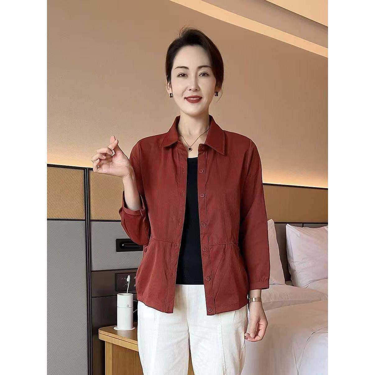 新品2026新款中老年妈妈春装休闲外套女宽松显瘦上衣休闲百搭夹克
