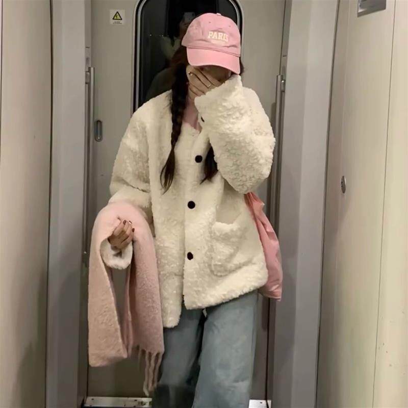 新品羊羔毛外套女冬季新款