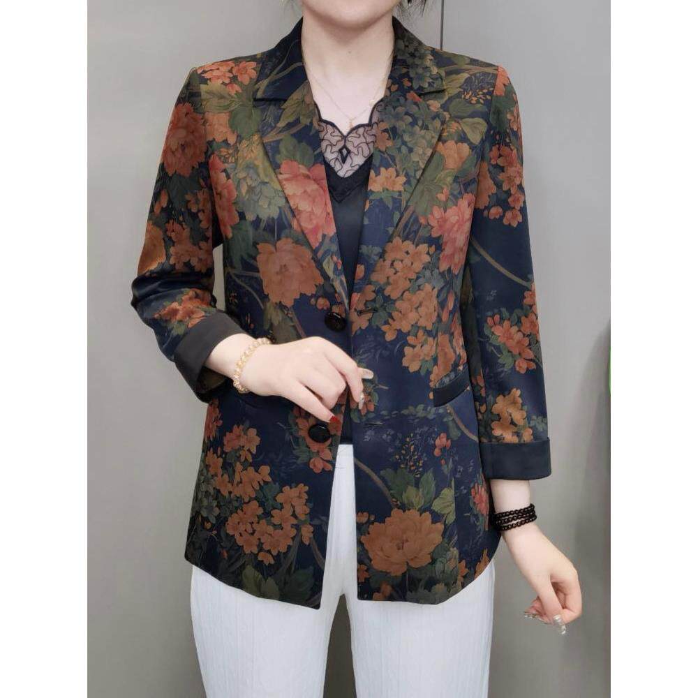 新品2026秋季新品显瘦洋气花型西服外套W妈妈装气质上衣印花女士