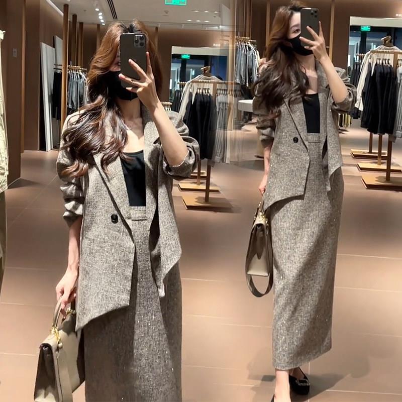 新品时尚套装裙女2026秋季新款小香风洋气显瘦西服外套半身裙两件