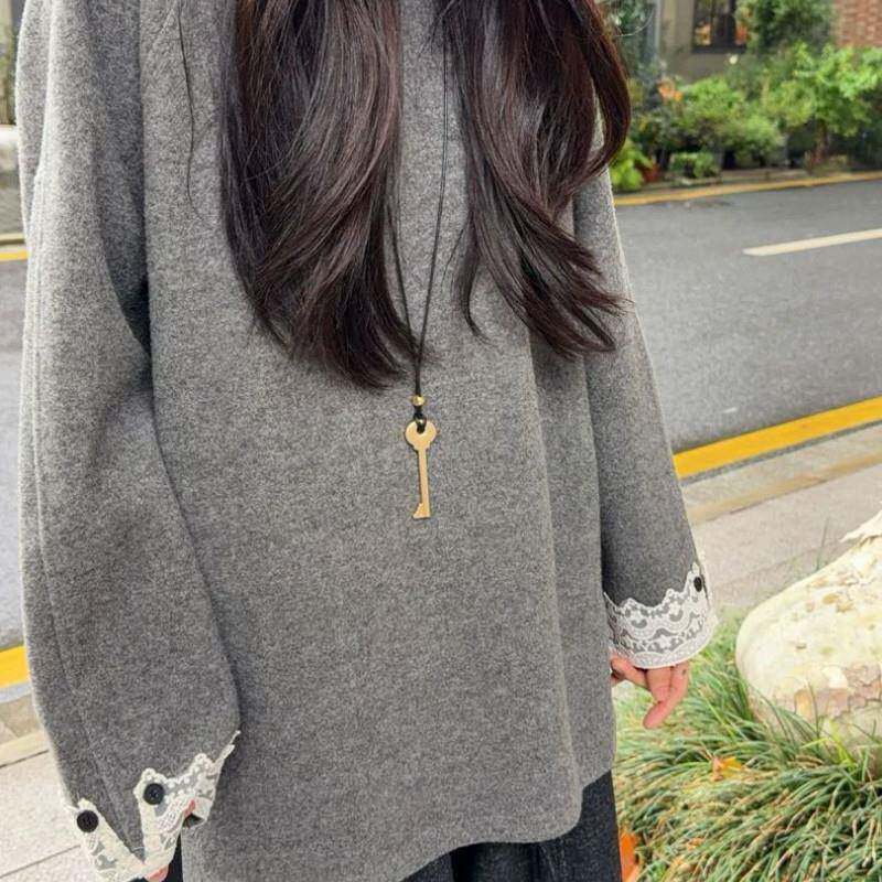 新品大码300斤胖MM秋冬新款宽松蕾丝袖保暖开衩打底衫女百搭显瘦