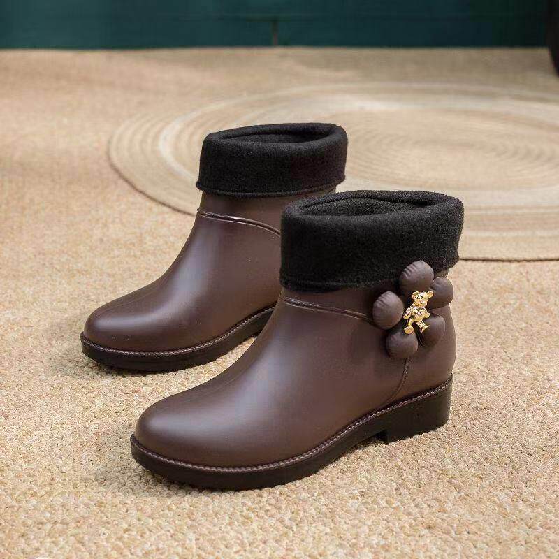 新品女靴保暖时尚清洁晴雨
