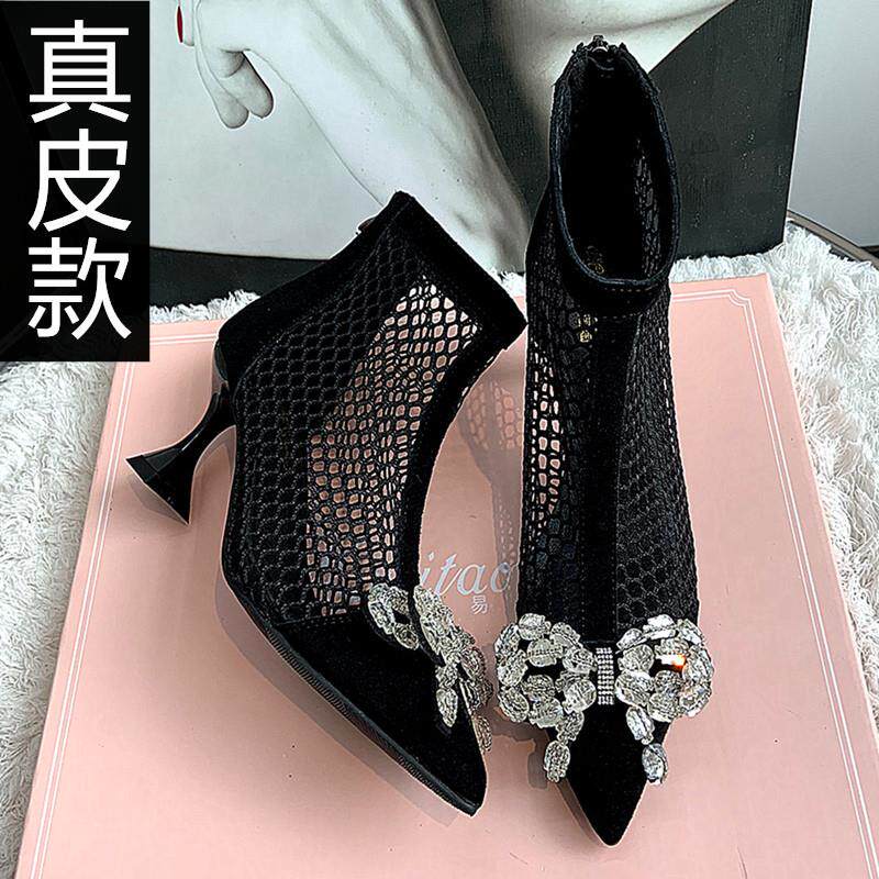 新品夏季靴子女尖头镂空短