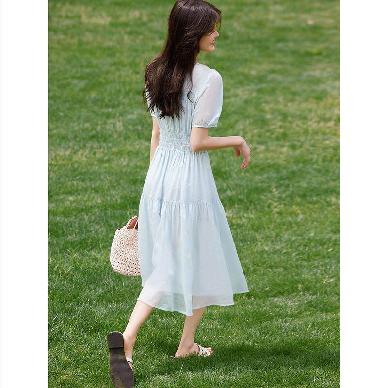 新品2026年春季新款天丝刺绣短袖松紧收腰显瘦连衣裙女洋气裙子