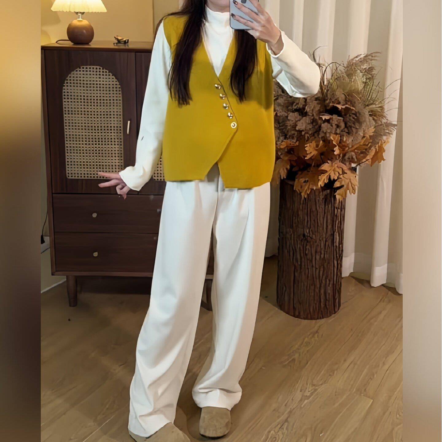 新品秋冬时髦洋气时尚chic针织马甲女气质显白日常百搭款马甲2026