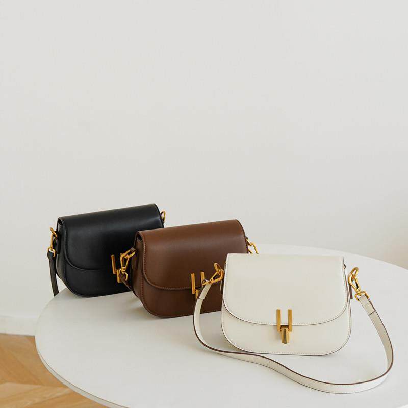 新品小众轻奢包包女2025新款高级感复古马鞍包休闲百搭单肩斜挎腋