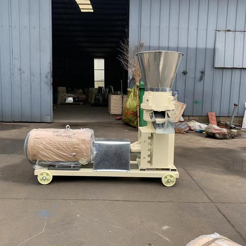 牛羊青饲料颗粒机鸡鸭鱼兔饲料颗粒机养殖用大豆杂粮饲料颗粒机
