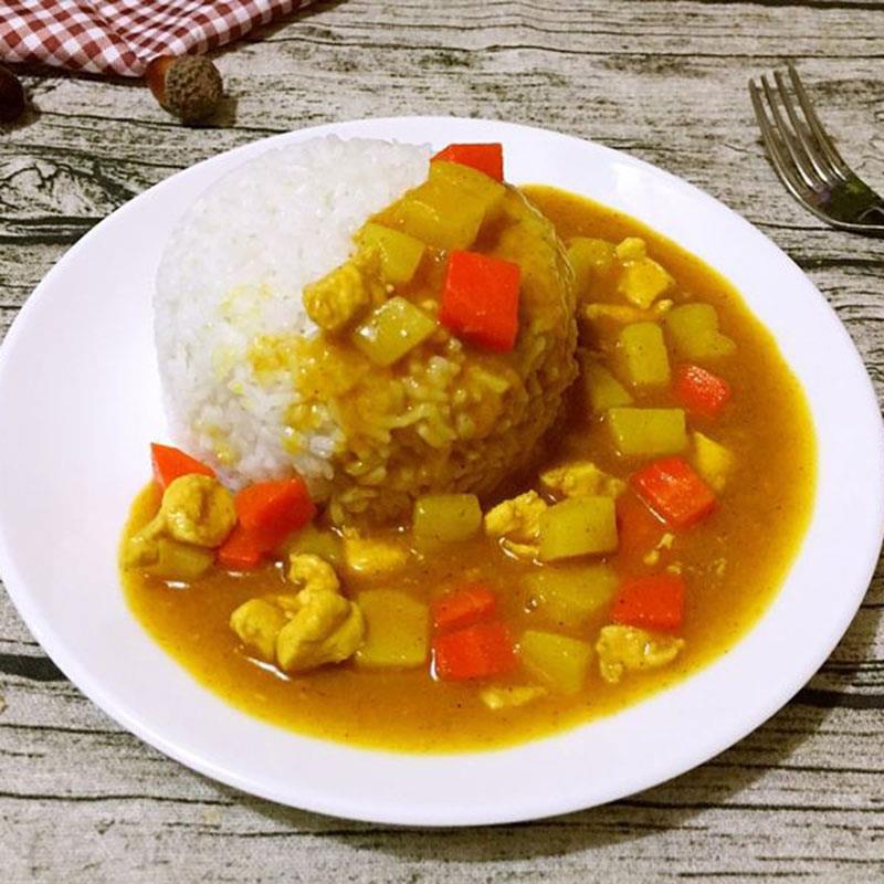 新品山城金牌咖喱块240g超辣速食日式咖喱辣味咖喱酱商用即食拌饭