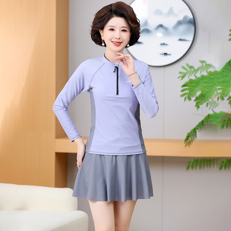 泳衣女中年妈妈分体2025新款大码显瘦胖mm遮肚长袖保守防晒泡温泉