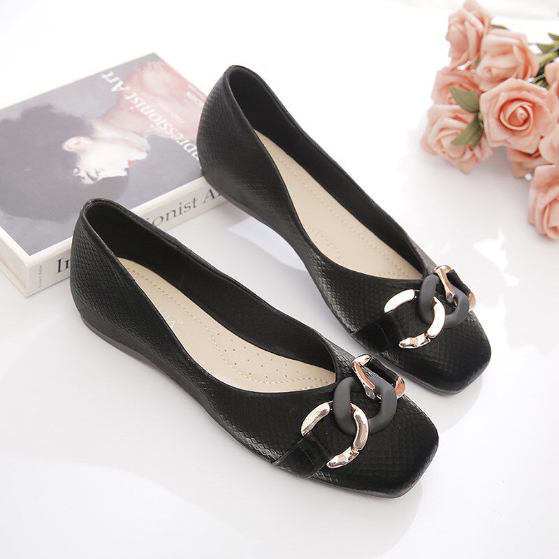 方头单鞋女2025年春秋r新款百搭浅口奶奶豆豆鞋软皮软底妈妈平底